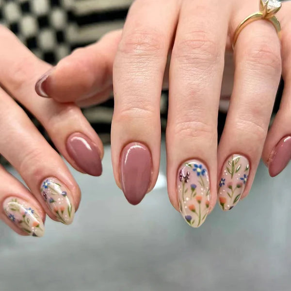 Florals & Primrose Pink - Press On Nail Set Of 24  + Free  Nail Application Kit