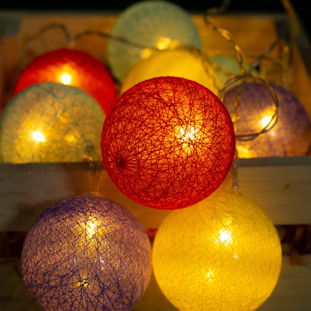 Multi Thread Balls - Fairy Lights