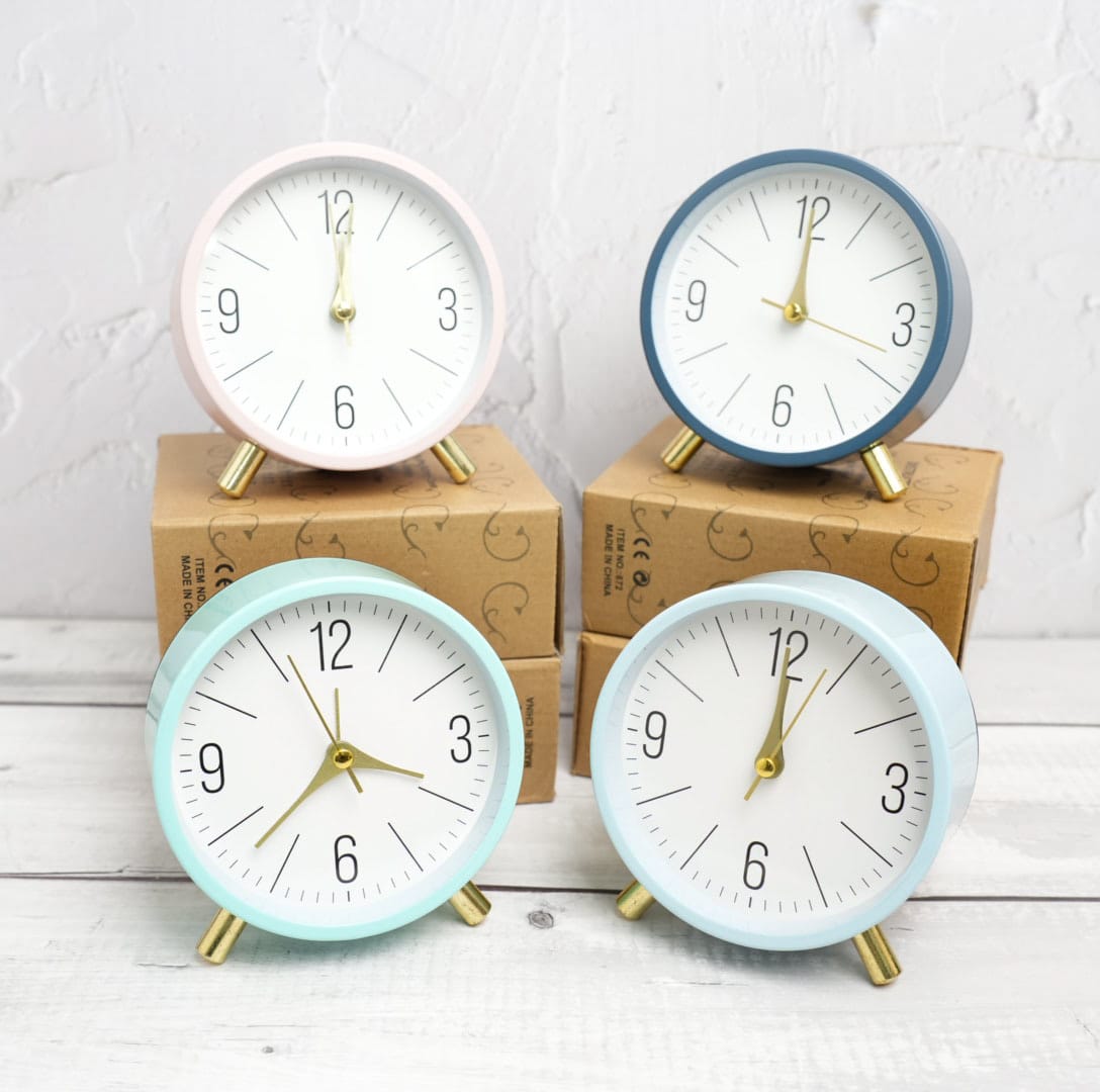 Classic - Desk Clock Style 2