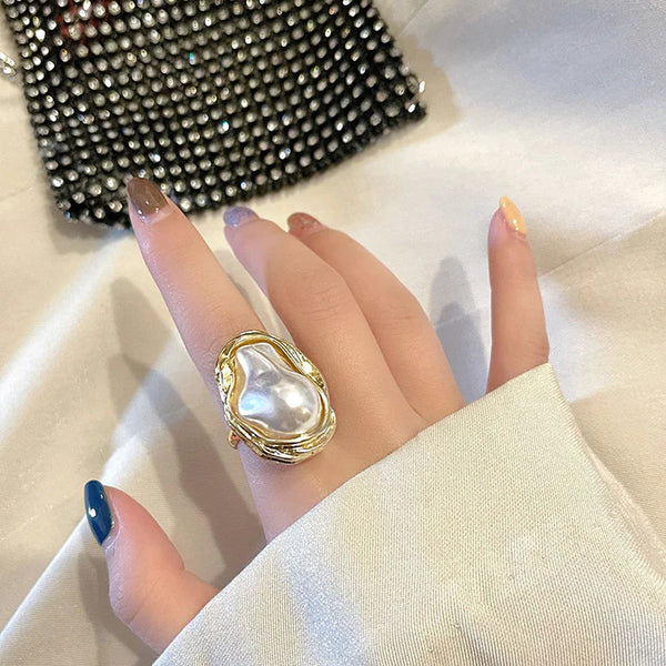 White Pearl Foiled Gold - Ring