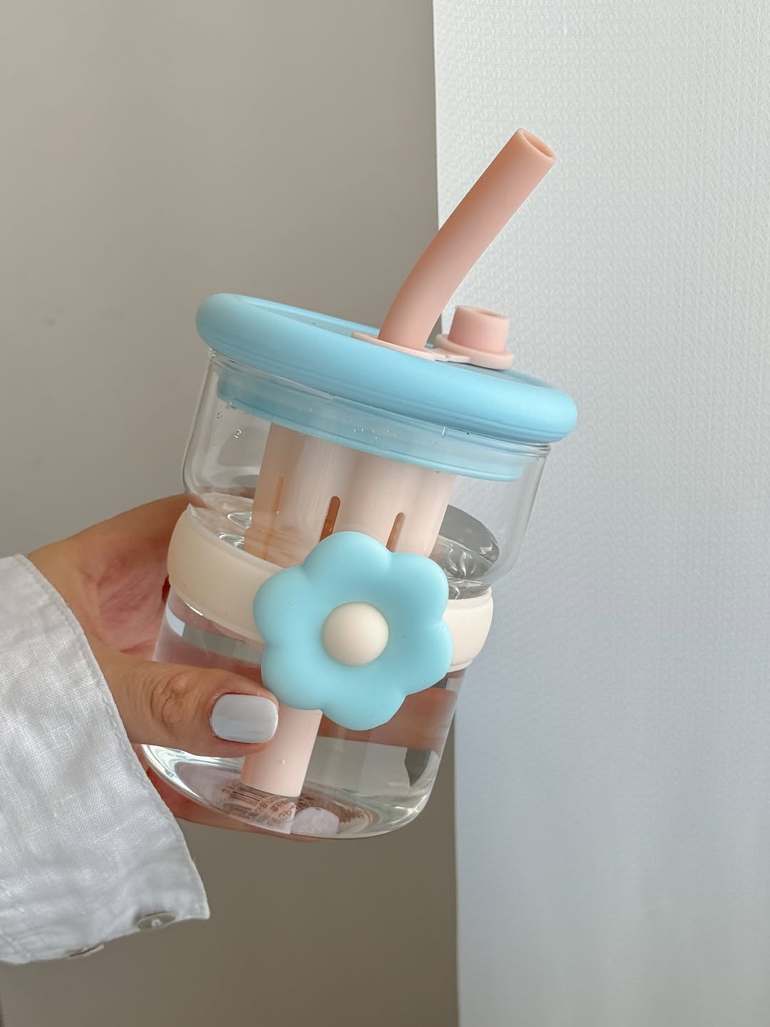 Cutesy Flower- Glass Sipper