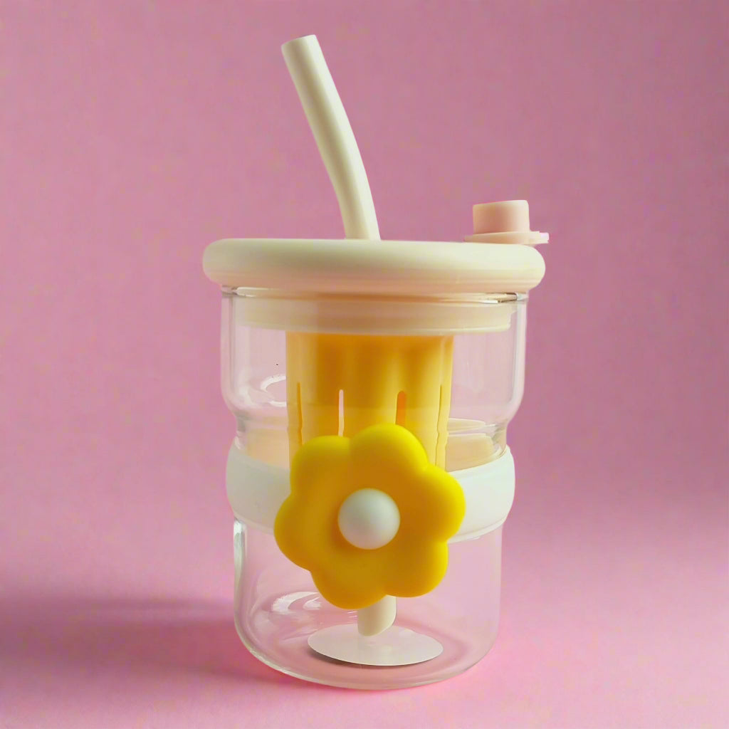 Cutesy Flower- Glass Sipper