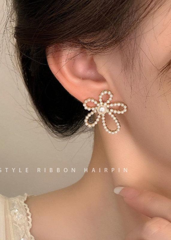 Pearly Flower - Earring