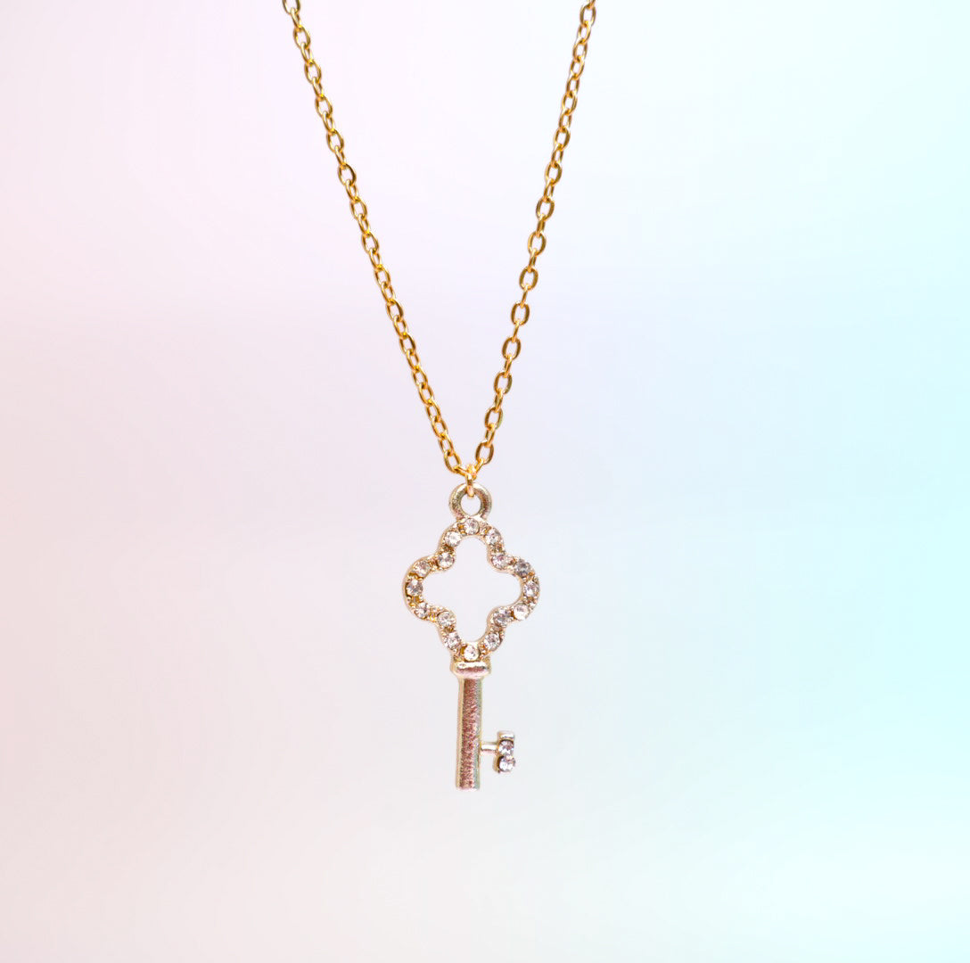 Gold Classy Key - Necklace – The Blingspot Studio