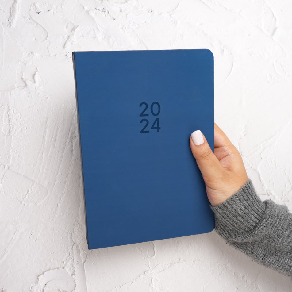 DENIM - 2024 DATED YEARLY PLANNER