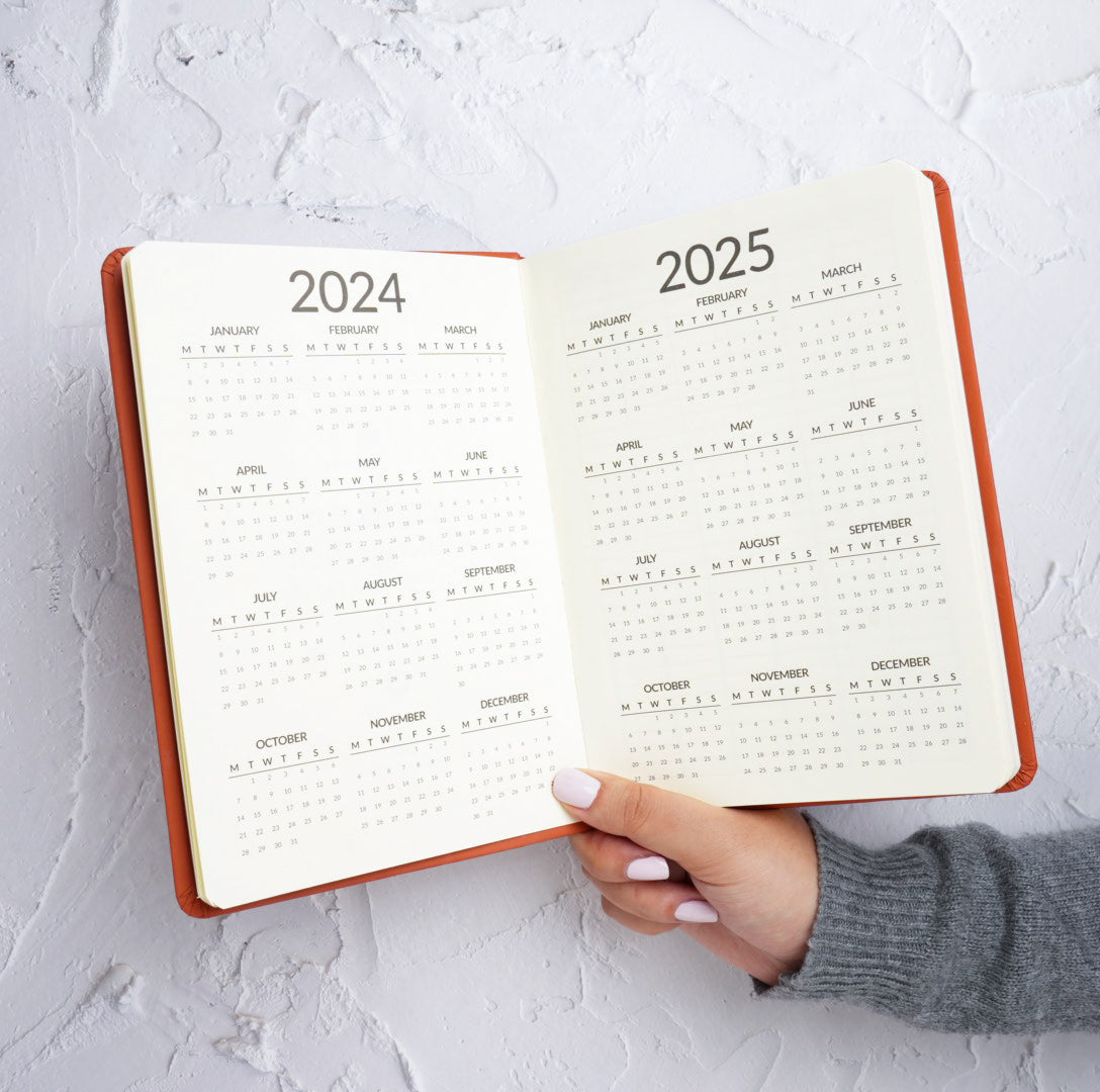 DENIM - 2024 DATED YEARLY PLANNER