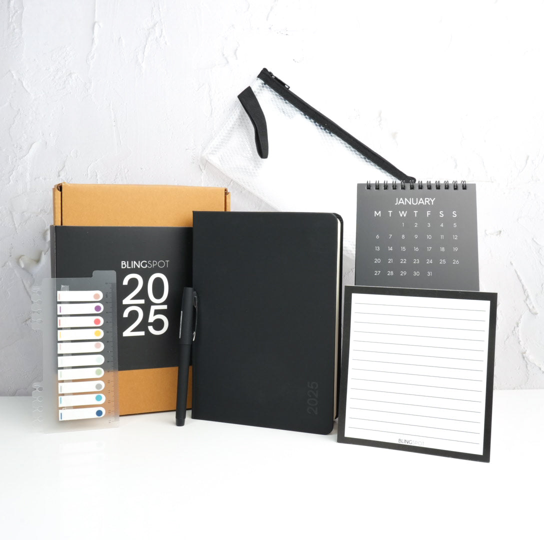 Spade - 2025 DATED YEARLY PLANNING KIT