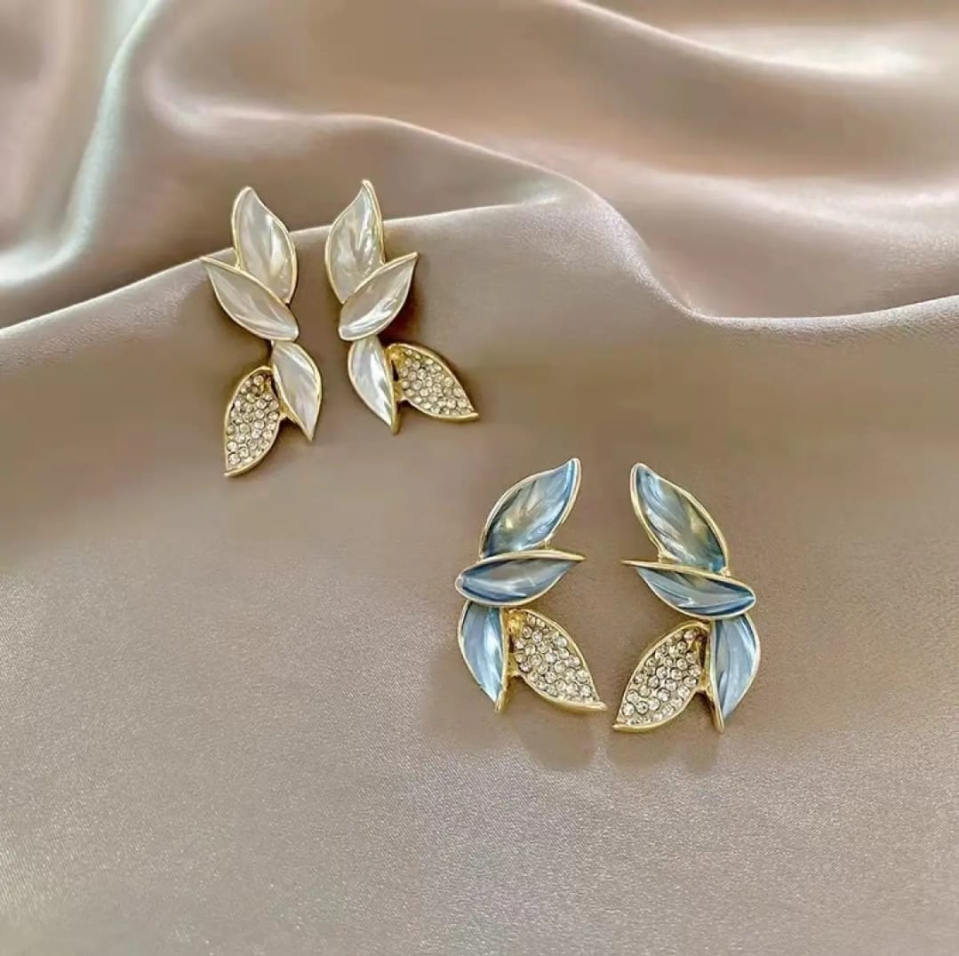 Fancy Leaves - Earring