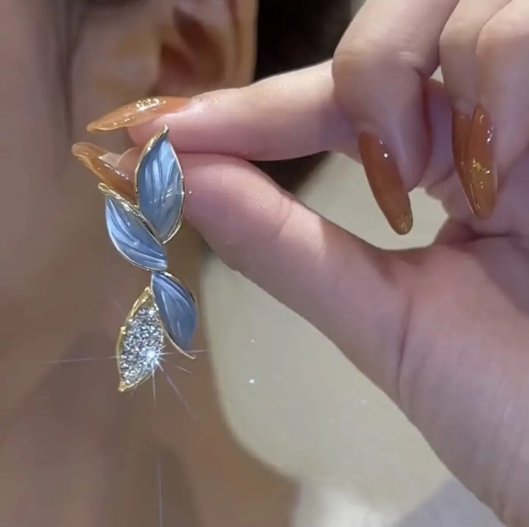 Fancy Leaves - Earring