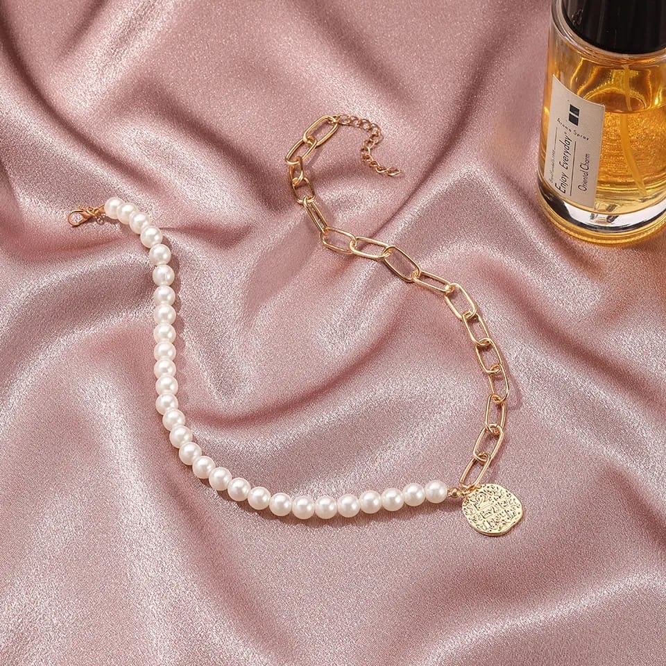 Pearl & Chunky Chain - Necklace