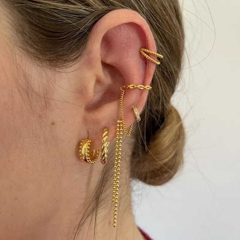 Double Twisted - Ear Cuff