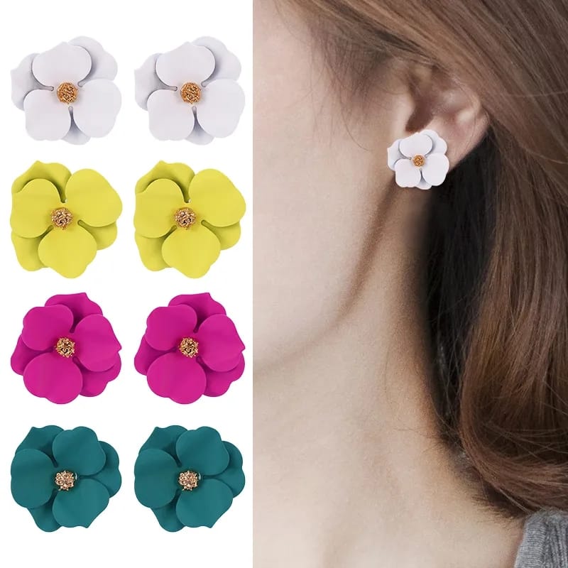 Flowers Studs - Earrings