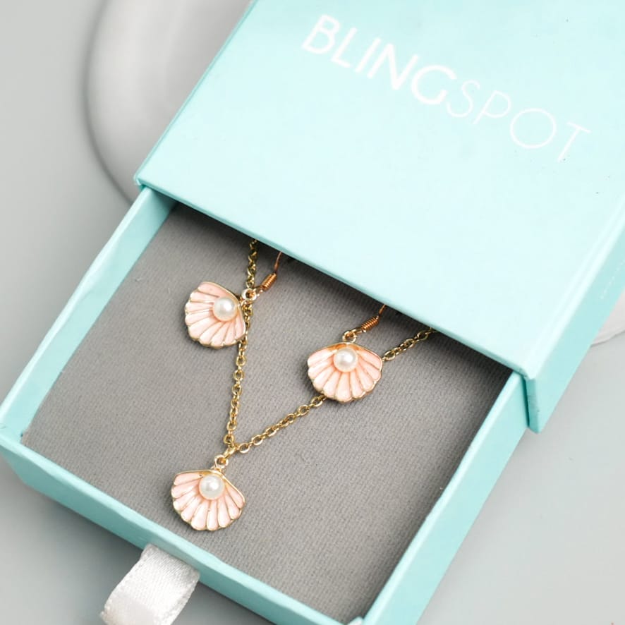 Pink Shells - Jewelry Set