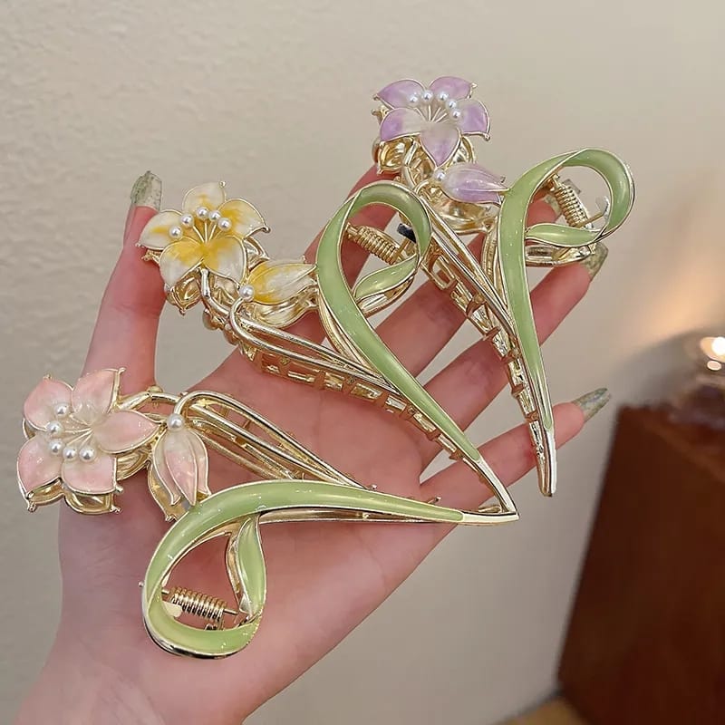 Flower - Hair Claw