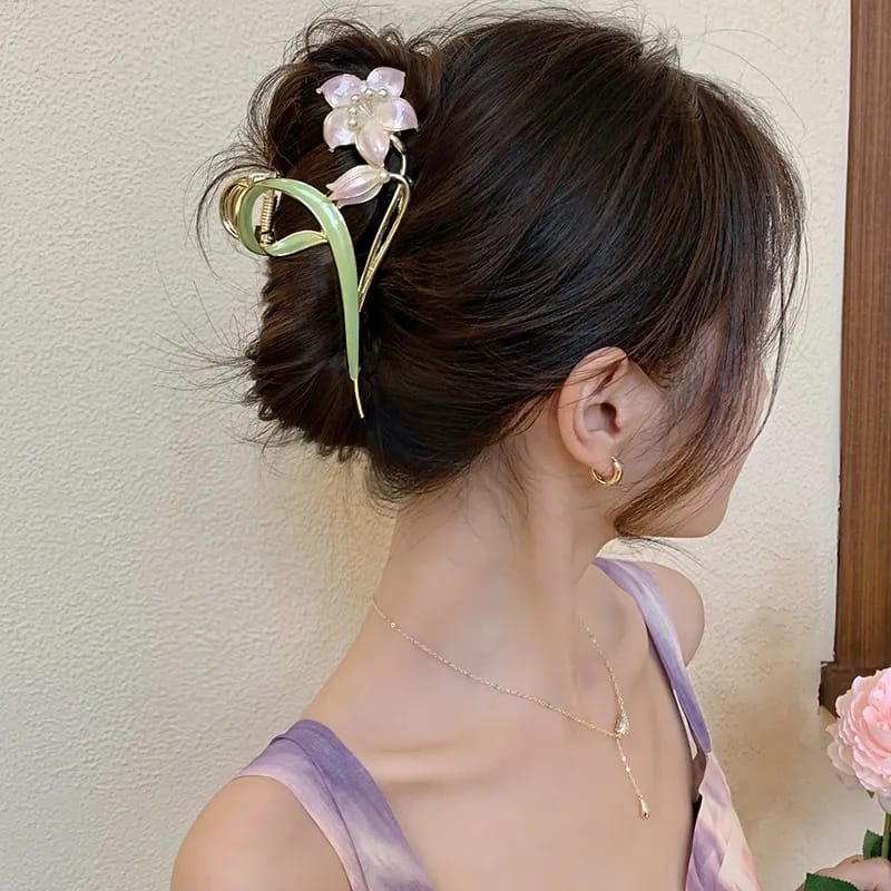 Flower - Hair Claw