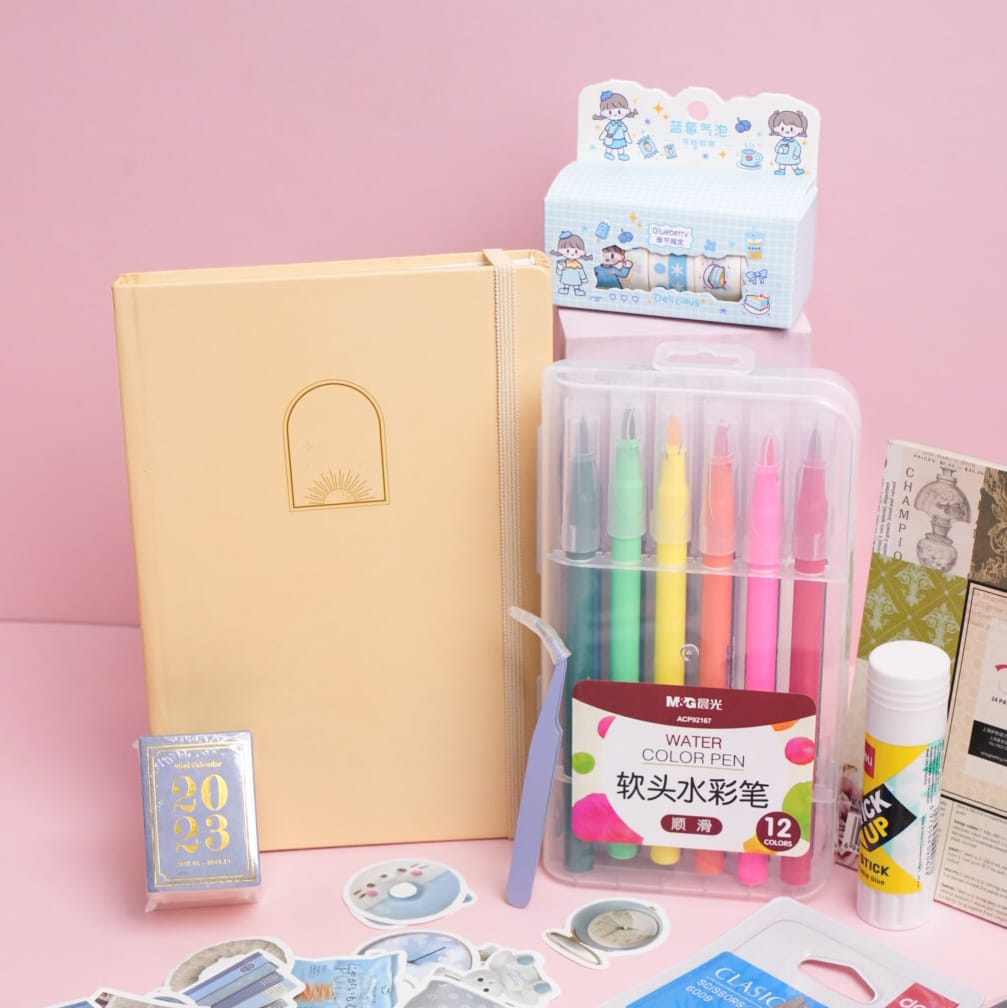 Scrapbooking Essential - Happy Deal