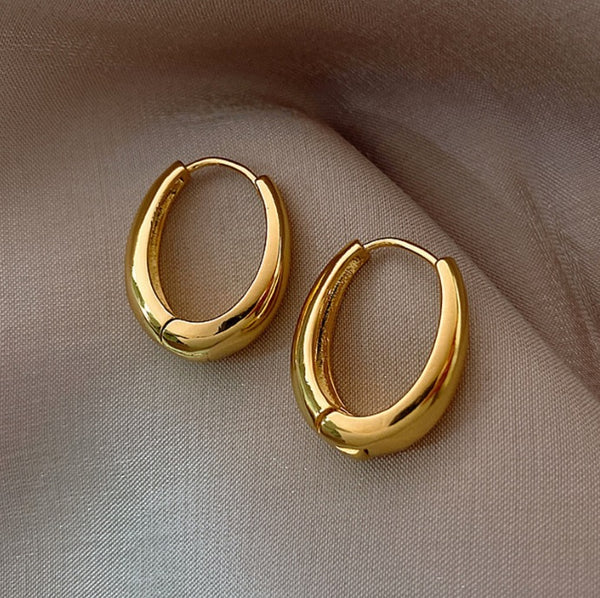 Oval Shape Gold  - Earring