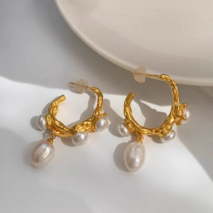 Luxury Pearly Hoop Gold - Earrings