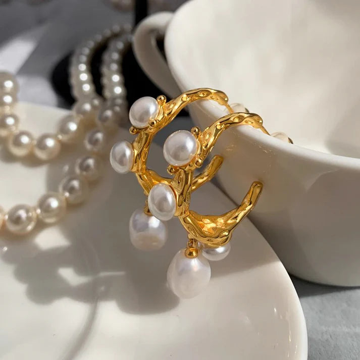 Luxury Pearly Hoop Gold - Earrings