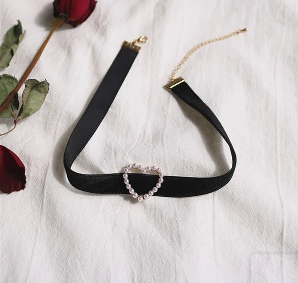 Black Velvet Neck Heart - Necklace
