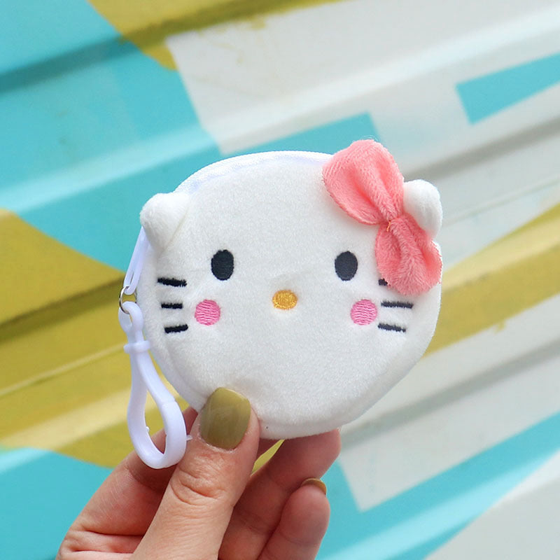 Hello Kitty Mini Plush - Pouch