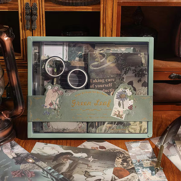 Man's Manor Scrapbooking Vintage Collection - Gift Box Set Of 125