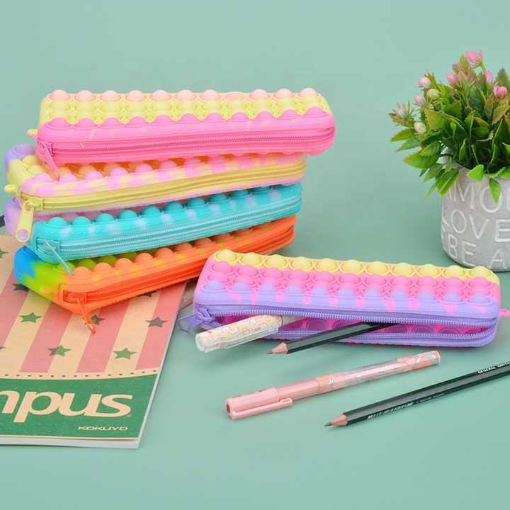 Pop It Rainbow - Pouch