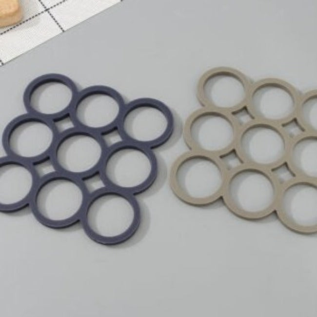 Hoops Design - Heat-Resistant Pot Mat
