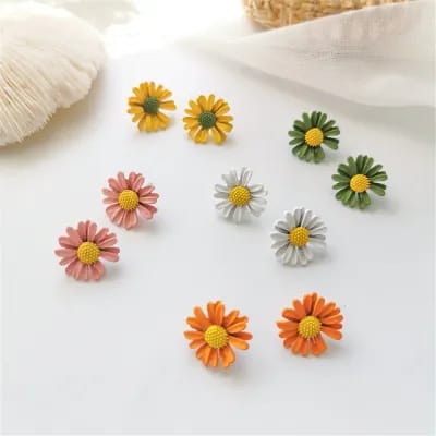 Chunky Daisy Flowers - Earring