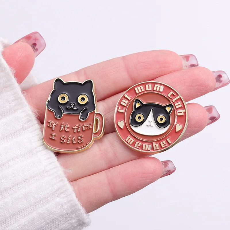 Black Cat - Enamel Pin