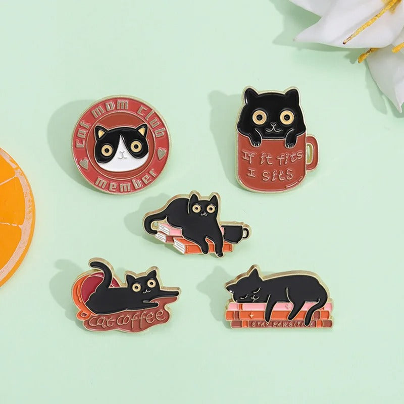 Black Cat - Enamel Pin