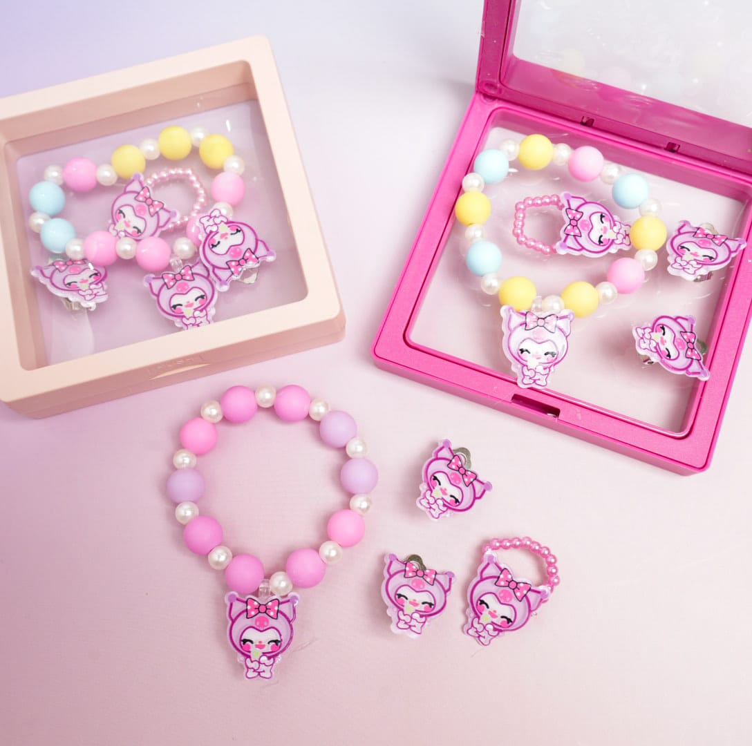 Cute Kuromi Pink Beaded Pearls - Box Jewelry Set