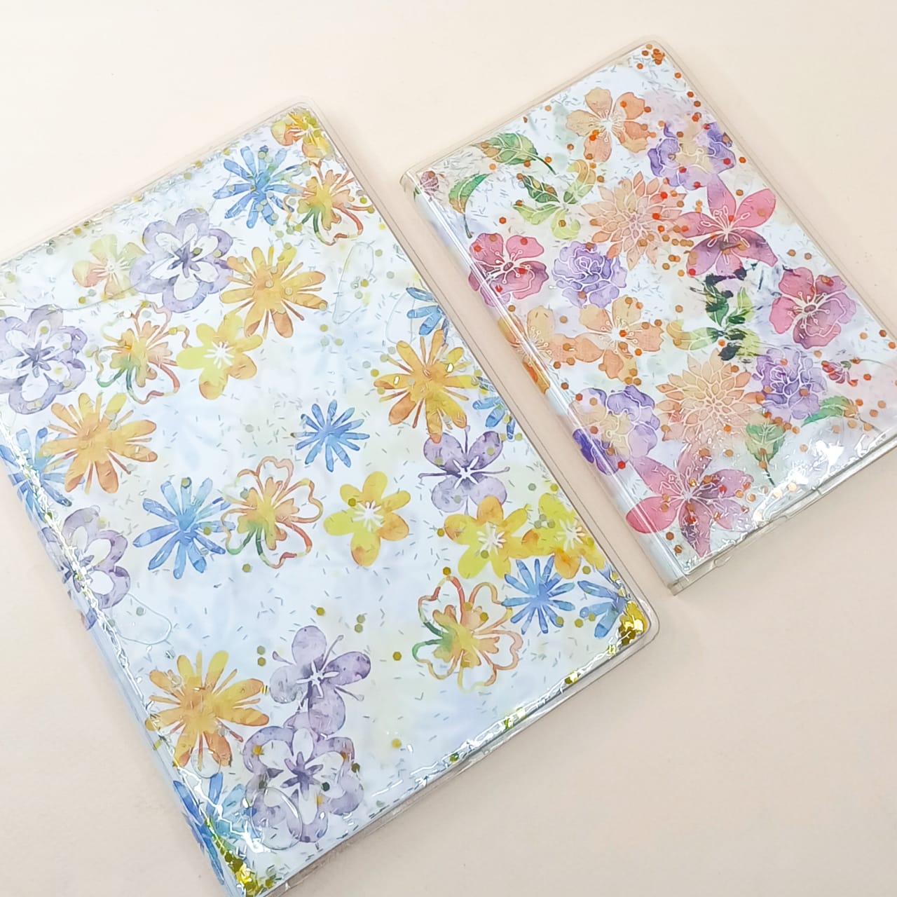 Floral Glitter Water Filled - Journal