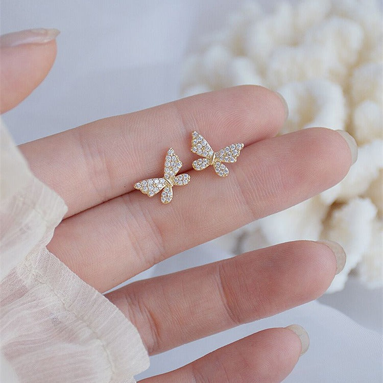 Pearl & Butterfly - Ear Studs