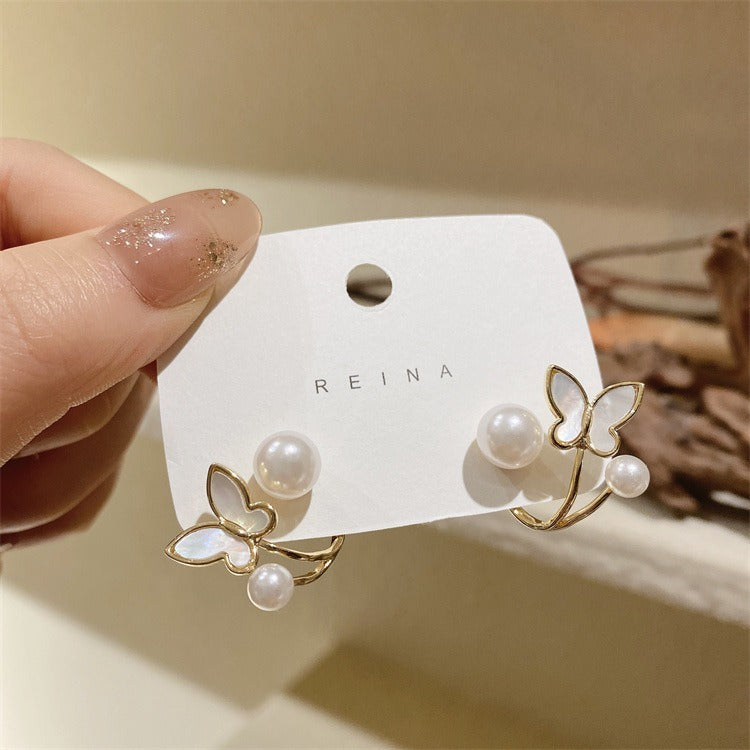 White Pearl & Butterfly Gold  - Earring