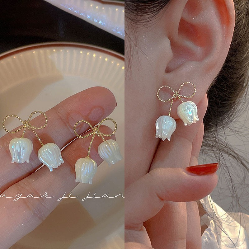 Bow &amp; Tulip - Earrings