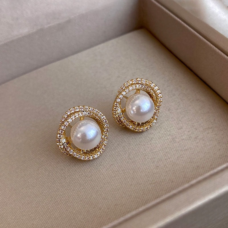 Pearl & Bling - Ear Studs