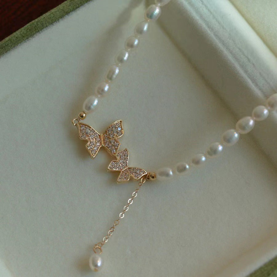 Pearl Butterflies - Necklace