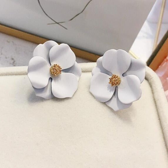 White Flower - Earrings