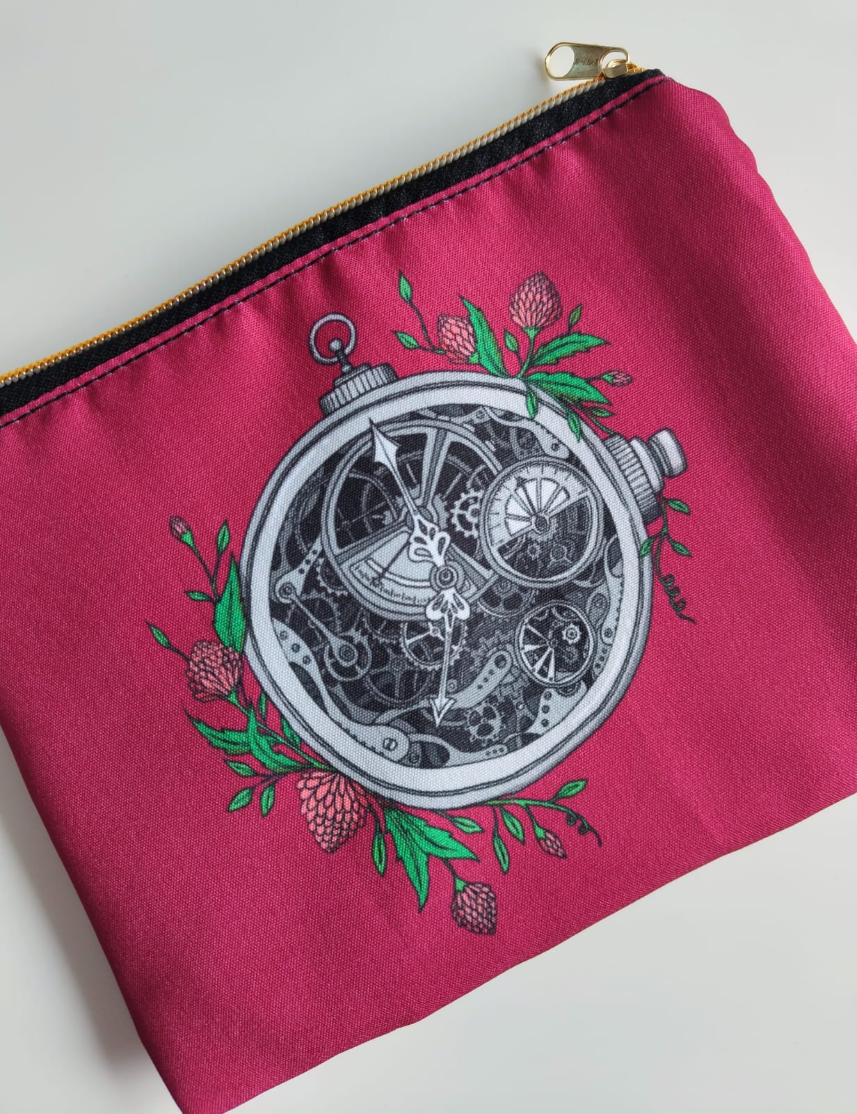 Vintage Clock - Pouch