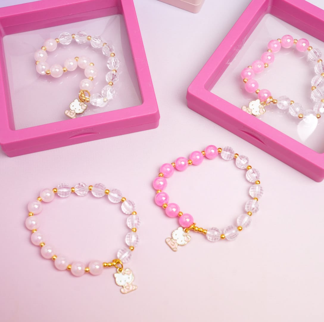 Bow Kitty Charm Beaded Pearls - Bracelet