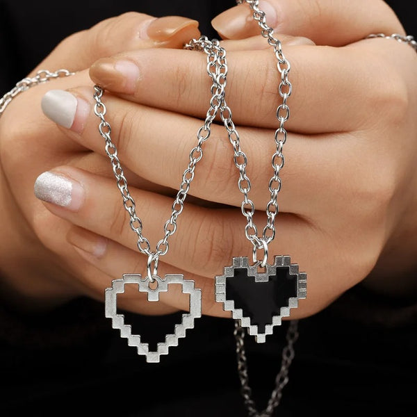 Mosaic Heart Black & Silver - Necklace