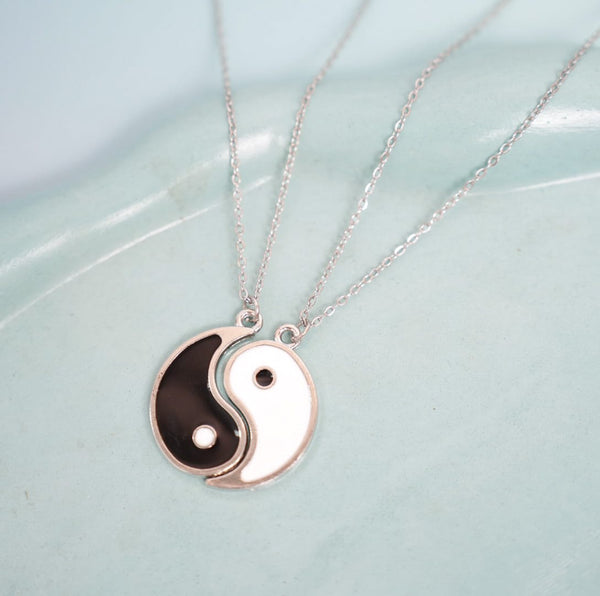 Ying Yang - Necklace - Set of 2