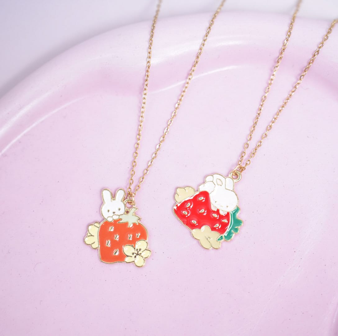 Bunny Berry - Necklace