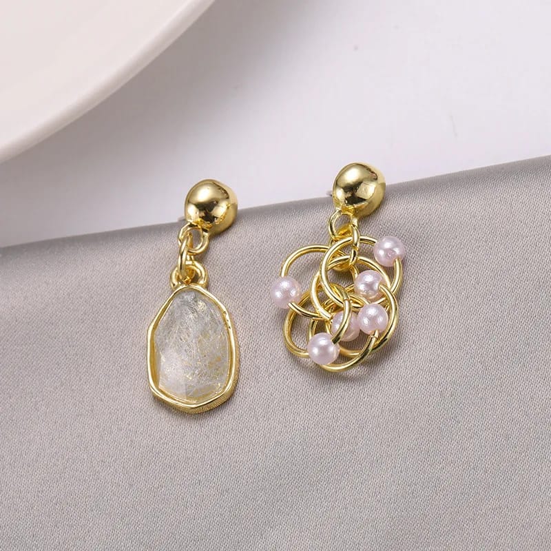 Dangling Style 416 - Earrings