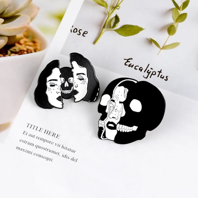 Gothic Grim Half Face Women Skull - Enamel Pin