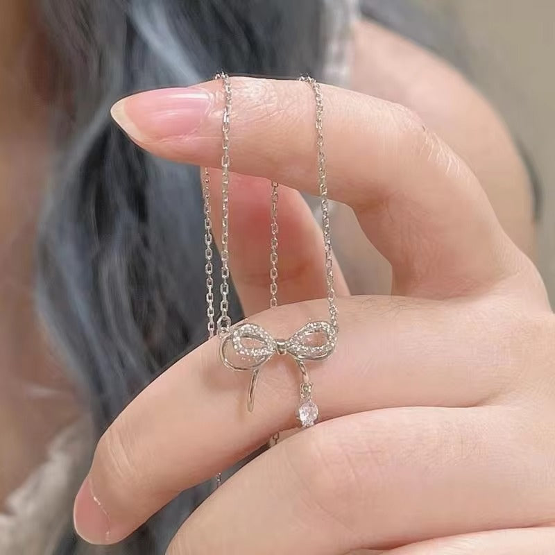 Sparkle Bow Silver  - Necklace