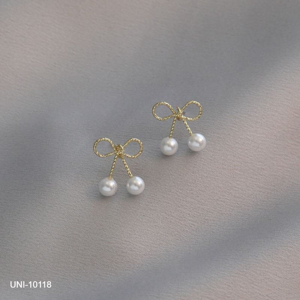 Pearl Gold Bow  - Earring