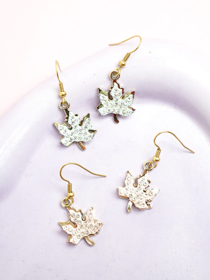 Blingy Maple Leaf - Earrings – BLINGSPOT