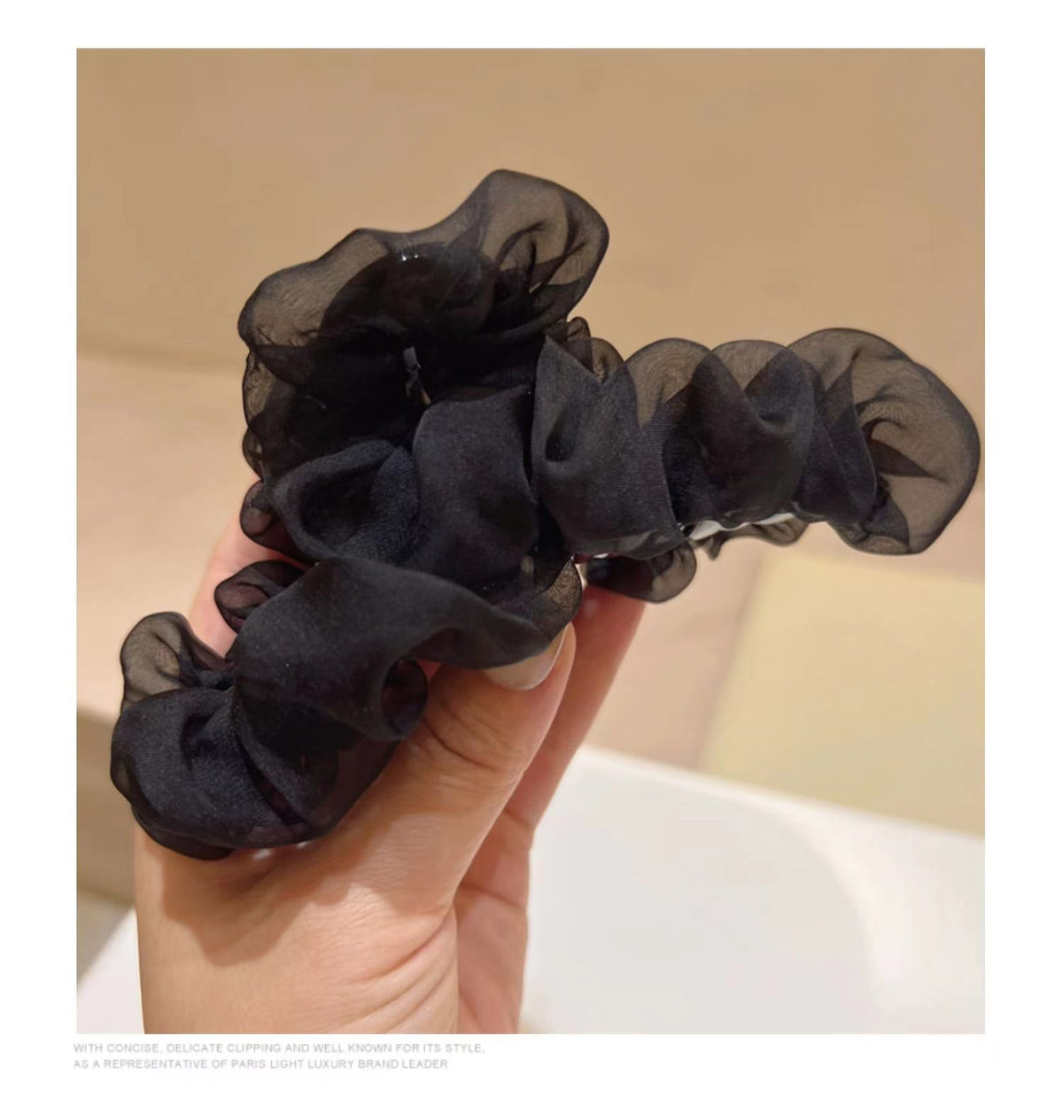Frilly - Hair Claw